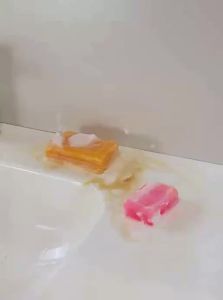SHENYUAN | Wall Mounted No Drilling Drainable Soap Box