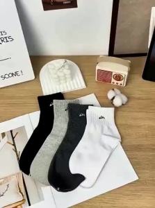 HLA | Antibacterial Odor-Preventing Socks