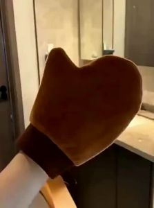 JIFANPAUL | Quick Application Gloves for Body Lotion and CC Cream