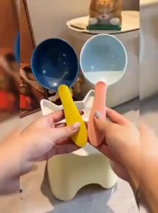 VOA | Pet Food Scoop with Measuring and Sealing Cap