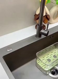 UBT | Large Capacity Kitchen Drainage Rack for Sponge Towels and Dishes