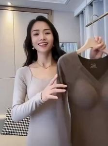 ZISU| Long Sleeve Set Womens Thermal Underwear with Padded Bra and Thickened Innerwear