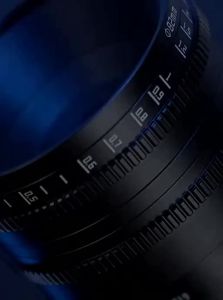 TTArtisan | Full Frame Cinema Lens 35mm T2.1