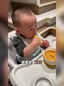 IKV | Baby Feeding Training Spoon with Adjustable Silicone Design
