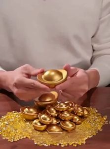 XINGYUE | Prosperity Attracting Gold Ingot Replica Statue