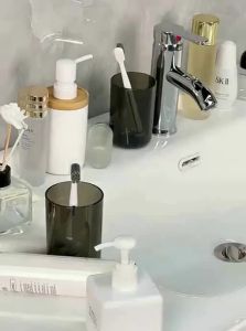 youqin | Wall-mounted Hole-free Bathroom Shelf
