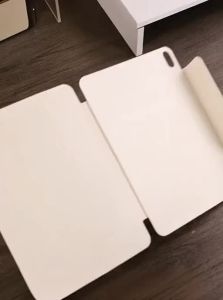 Zoyu | Magnetic Ultra-Thin Protective Case