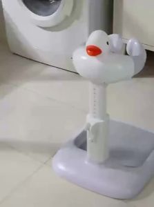 LIWAN | Non-Slip Foldable Baby Bathing Stand