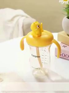 Funpeer | Straight-Drinking Milk Bottle with Graduation and Straw for Toddlers