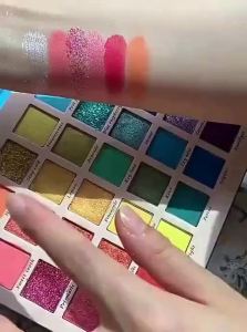 CHUBEISHI | Student Multi-Color Stage Makeup Eyeshadow Palette