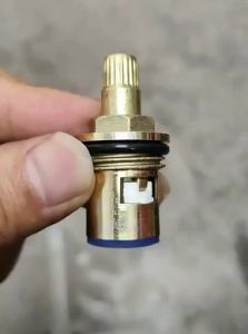 Universal Hot & Cold Water Faucet Valve Core Replacement Brass