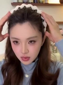 NING ZHOU | High Top Bun Wave Headband Anti-Slip Teeth Press Hair Headband