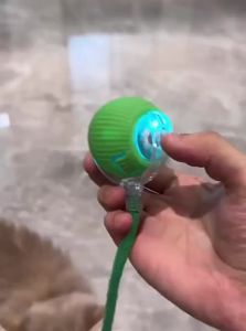 7o | Automatic Cat Ball Toy