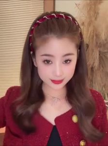 NING ZHOU | Daily Wear Velvet Water Diamond Wave Tooth Headband