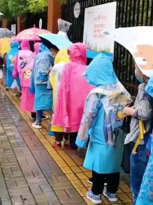 WANBAOLV | Áo Mưa Chống Thấm cho Trẻ Em có Khoảng Trống cho Ba Lô