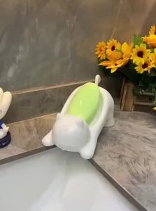 Cute Cartoon Cat Design Soap Box with Drainage Function