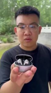 Lenovo | Wireless In-ear Noise Canceling High Quality Sound Sport Earbuds