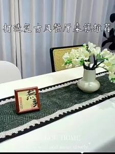 HOUGOUXIANG | Vintage Oil Proof and Water Resistant Chinese Zen Table Runner
