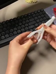 Hand Joint and Acupoint Wooden Roller Massage Device